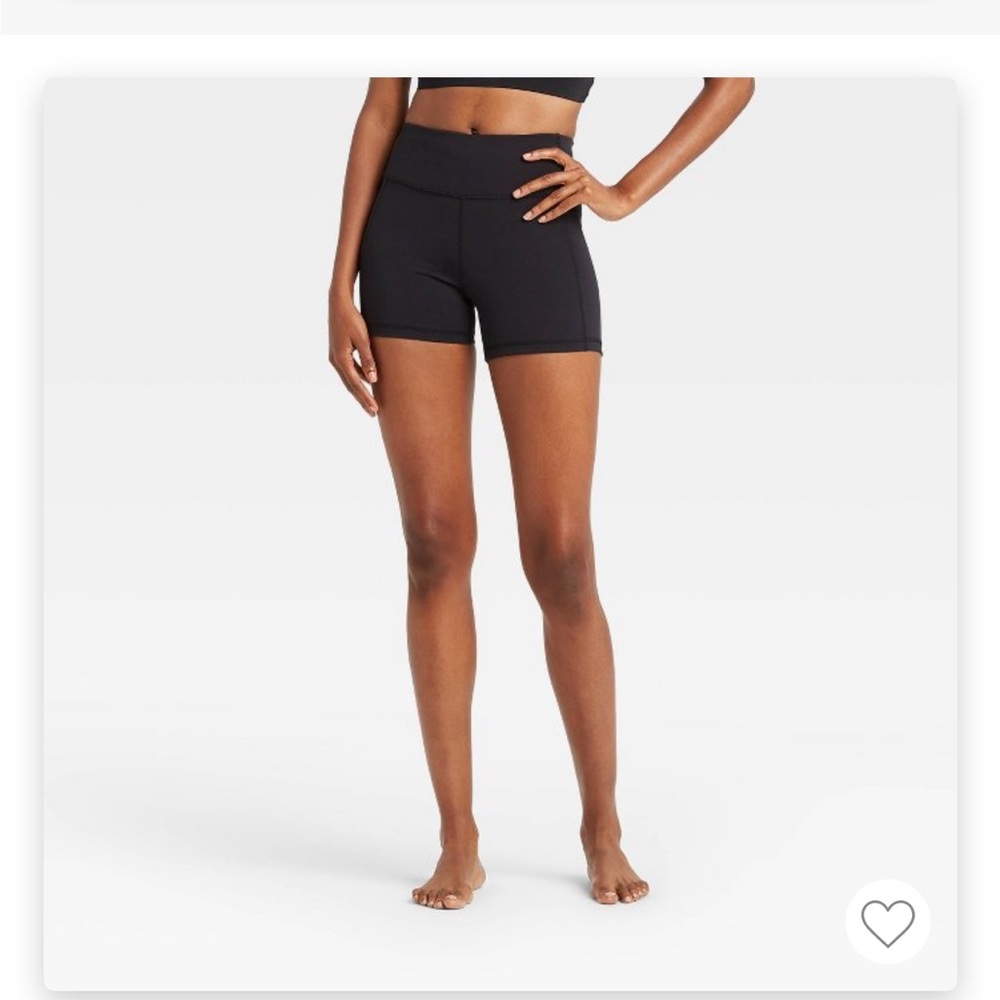 all in motion Contour Power shorts 4”